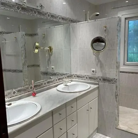 וילה 4 Bedroom Private With Pool For Families Only - No Groups Allowed *