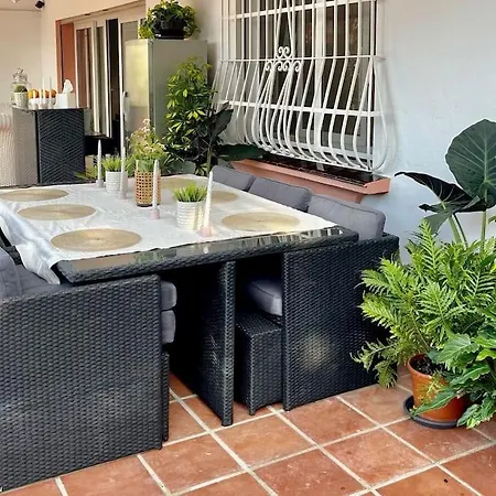 4 Bedroom Private With Pool For Families Only - No Groups Allowed וילה *